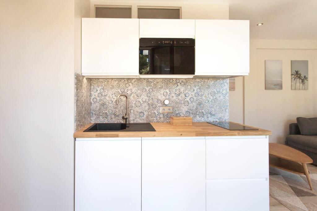 Ferienwohnung L36 Sea View Terrace 10Min Walking To Sea/Parking & Ac Nizza Exterior foto