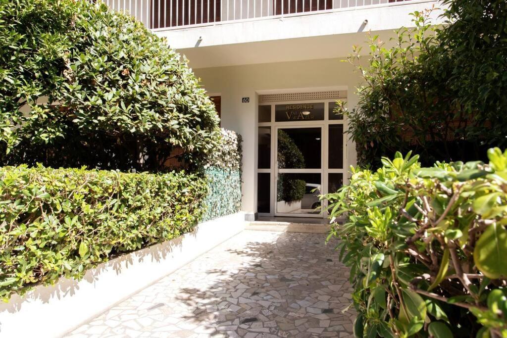 Ferienwohnung L36 Sea View Terrace 10Min Walking To Sea/Parking & Ac Nizza Exterior foto